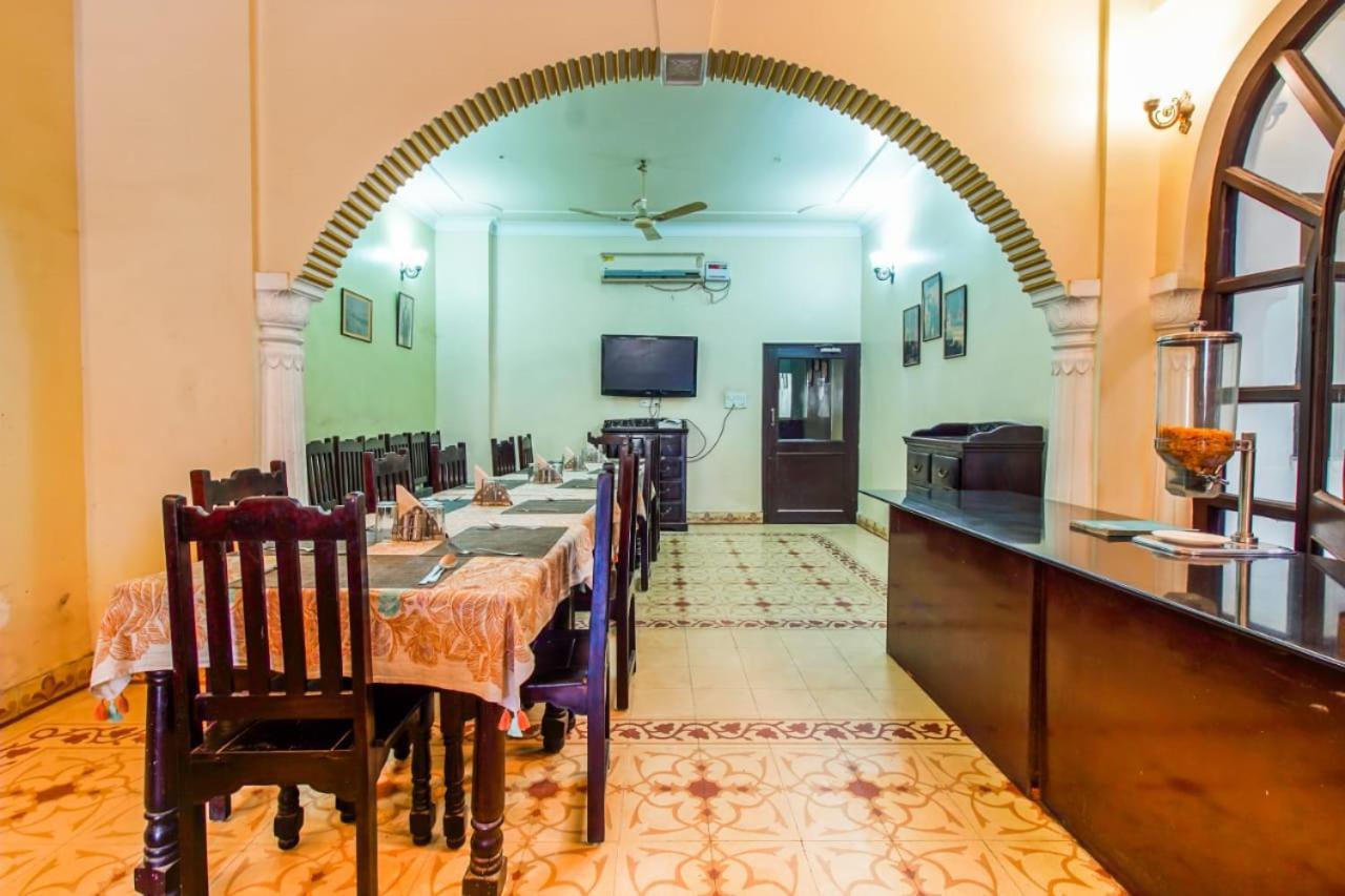 Hotel Utsav Niwas Jaipur Dış mekan fotoğraf